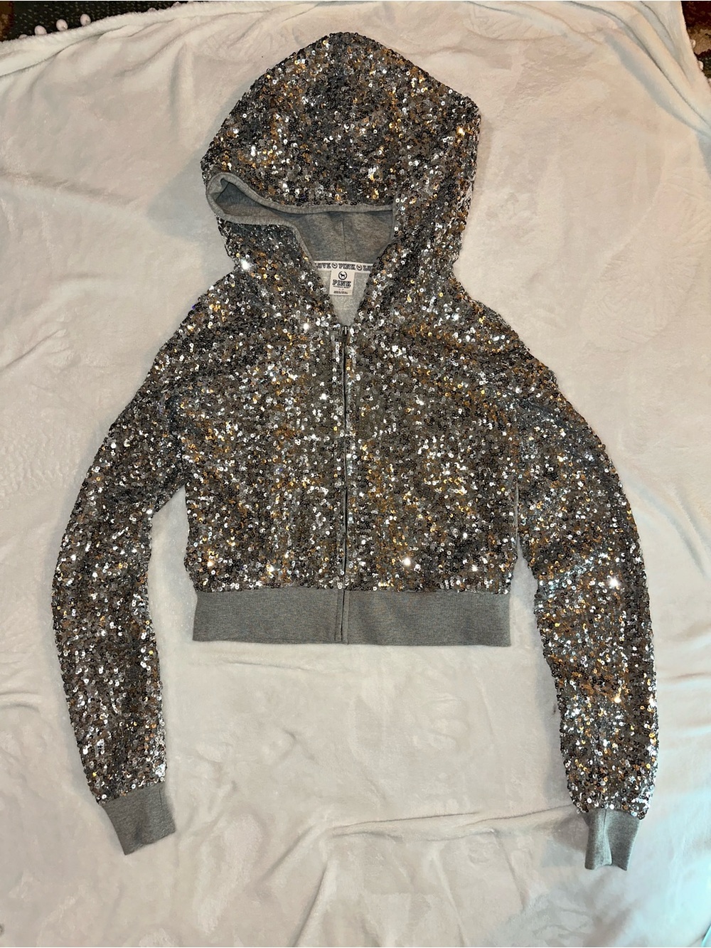 PINK Victoria's Secret Silver Sequin 'LOVE PINK' Hoodie - Picture 10 of 10